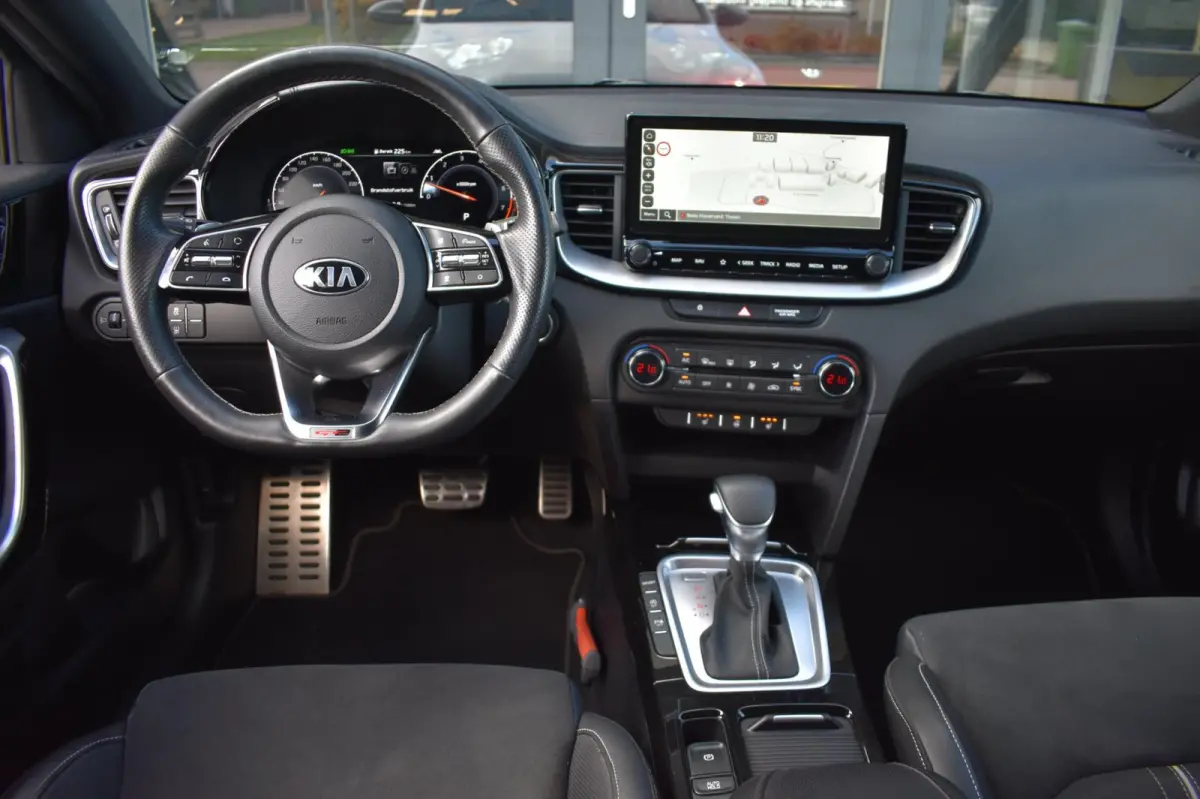 1.4 T-GDI GT-Line | APPLE CARPLAY | ANDROID AUTO | STOEL + STUURVERWARMING | CAMERA | NAP
