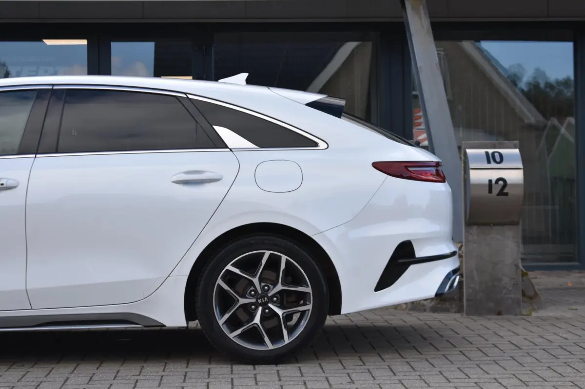 1.4 T-GDI GT-Line | APPLE CARPLAY | ANDROID AUTO | STOEL + STUURVERWARMING | CAMERA | NAP