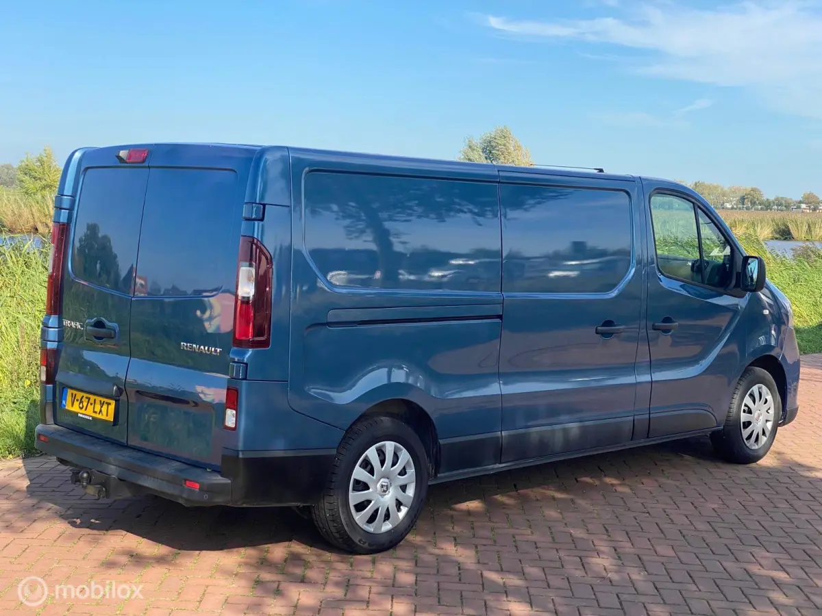 bestel 1.6 dCi 125 pk T29 L2H1 Comfort 7-2018