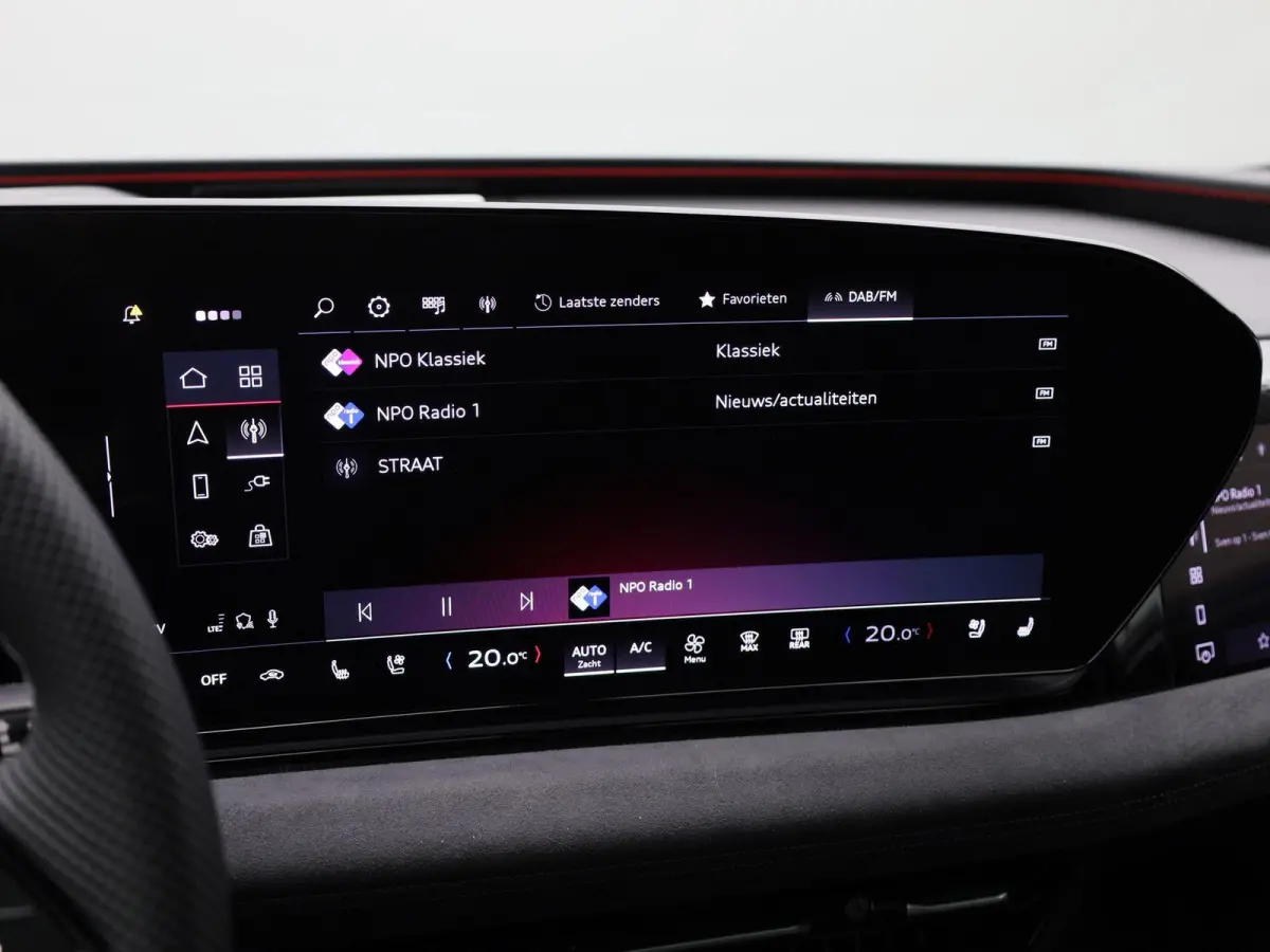 S edition performance 100 kWh | Demo | Automaat | Navigatie | 360 Camera | Panoramadak | Adaptive Cruise Control | S-line | Lichtmetalen velgen |