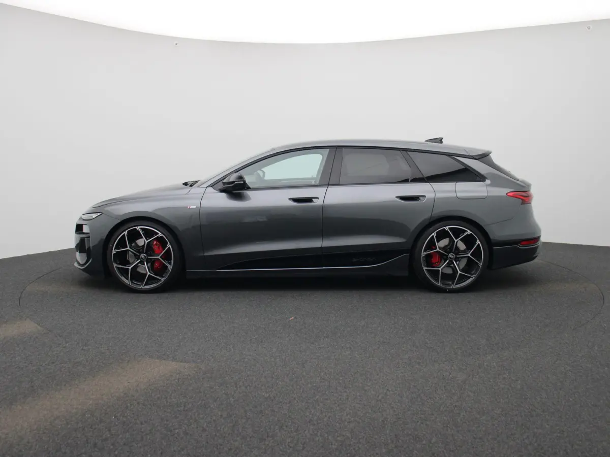 S edition performance 100 kWh | Demo | Automaat | Navigatie | 360 Camera | Panoramadak | Adaptive Cruise Control | S-line | Lichtmetalen velgen |