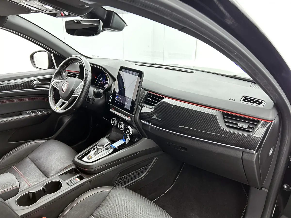 E-Tech Hybrid 145PK R.S. Line RS | CAMERA | ADAPTIVE CRUISE | STOELVERWARMING