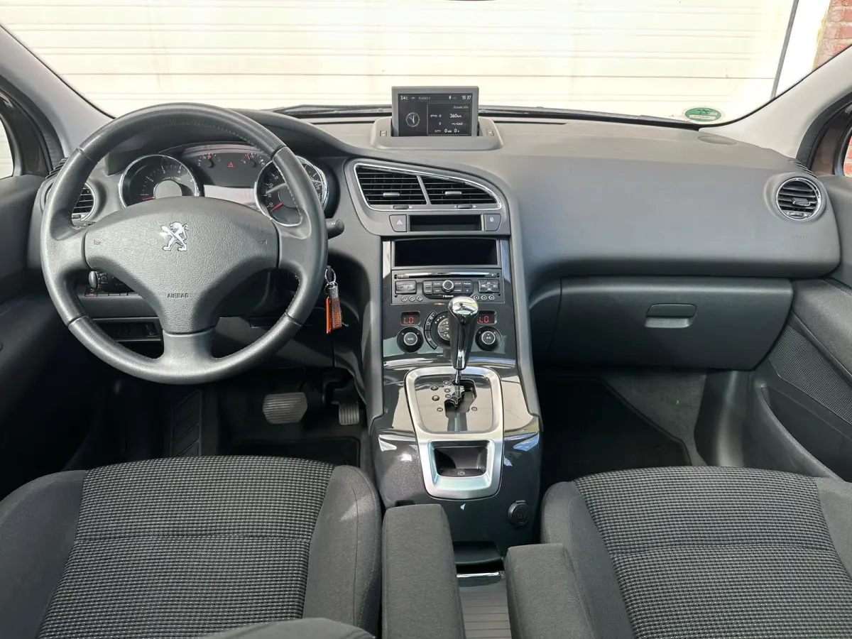 1.6 THP Active 5p./PANO/CAMERA/NAVI/AUT/NAP