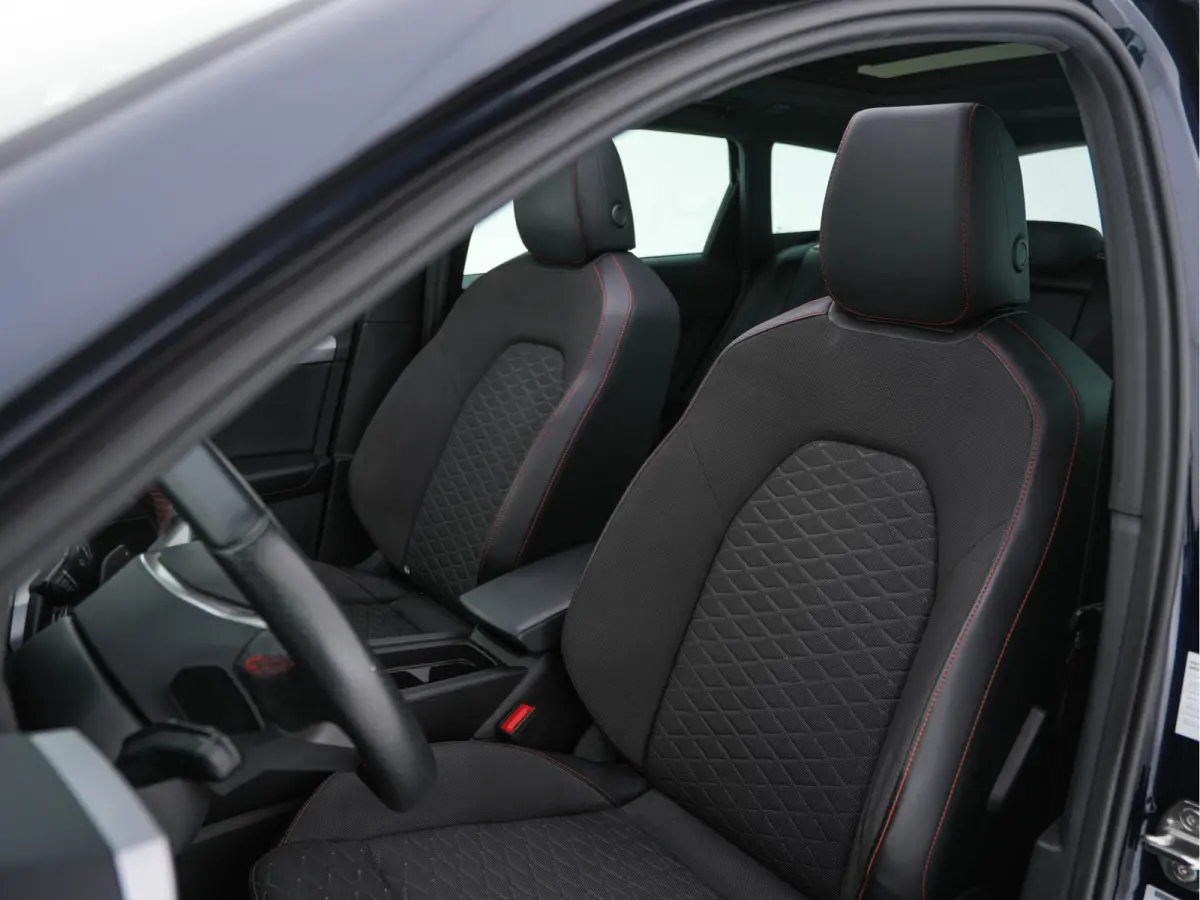 2.0 TDI FR Business Intense (INCL-BTW) Aut.  *PANO | FULL-LED | ADAPTIVE-CRUISE | DIGI-COCKPIT | NAVI-FULLMAP | LEATHER-MICROFIBRE | CARPLAY | KEYLESS | SHIFT-PADDLES | SPORT-SEATS | AMBIENT
