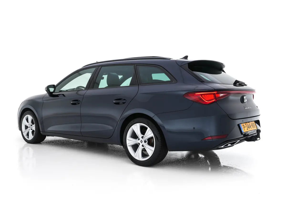 2.0 TDI FR Business Intense (INCL-BTW) Aut.  *PANO | FULL-LED | ADAPTIVE-CRUISE | DIGI-COCKPIT | NAVI-FULLMAP | LEATHER-MICROFIBRE | CARPLAY | KEYLESS | SHIFT-PADDLES | SPORT-SEATS | AMBIENT