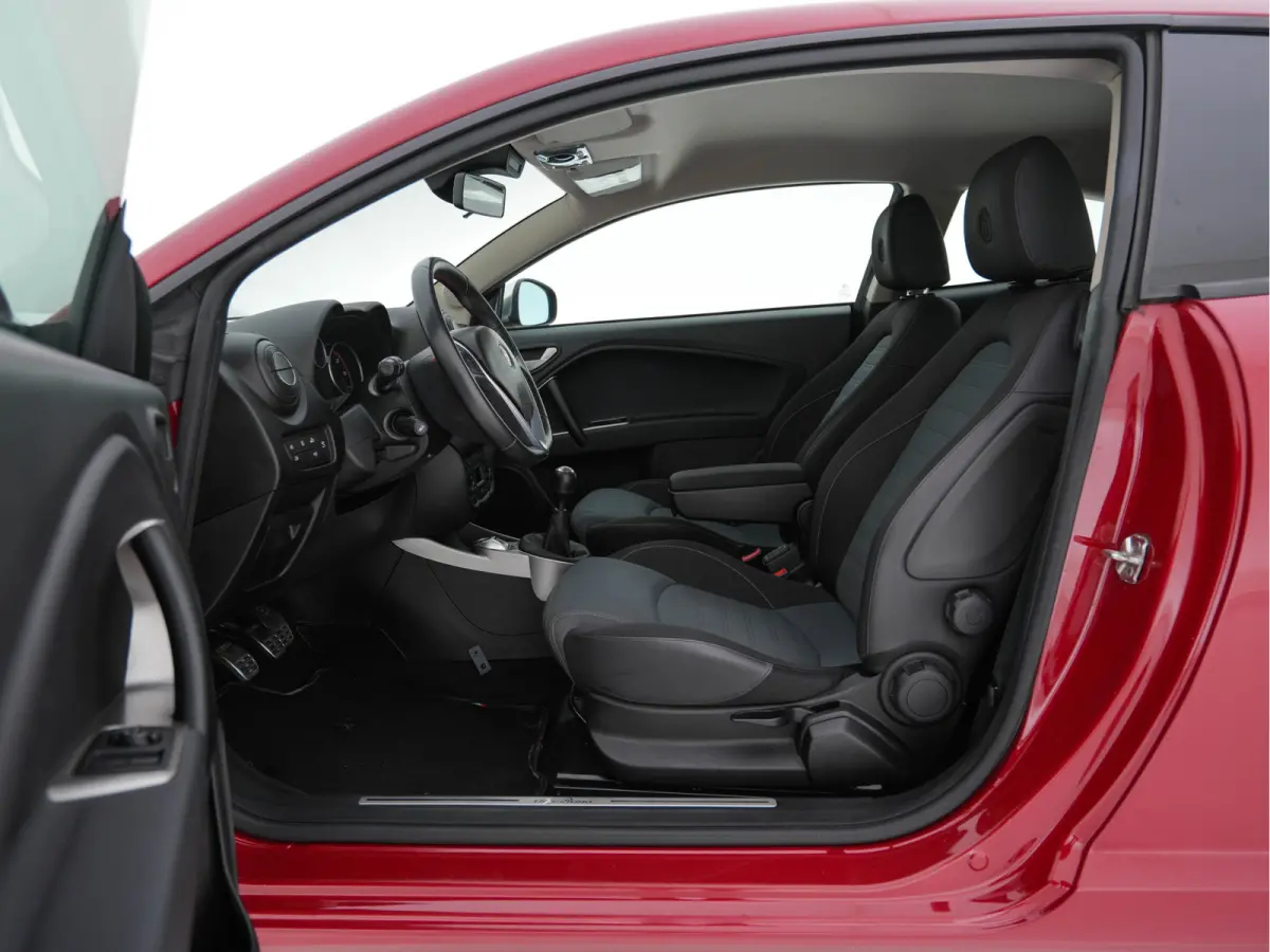1.3 JTDm ECO Super *NAVI-FULLMAP | COMFORT-SEATS | AIRCO | PDC | CRUISE | 17''ALU*