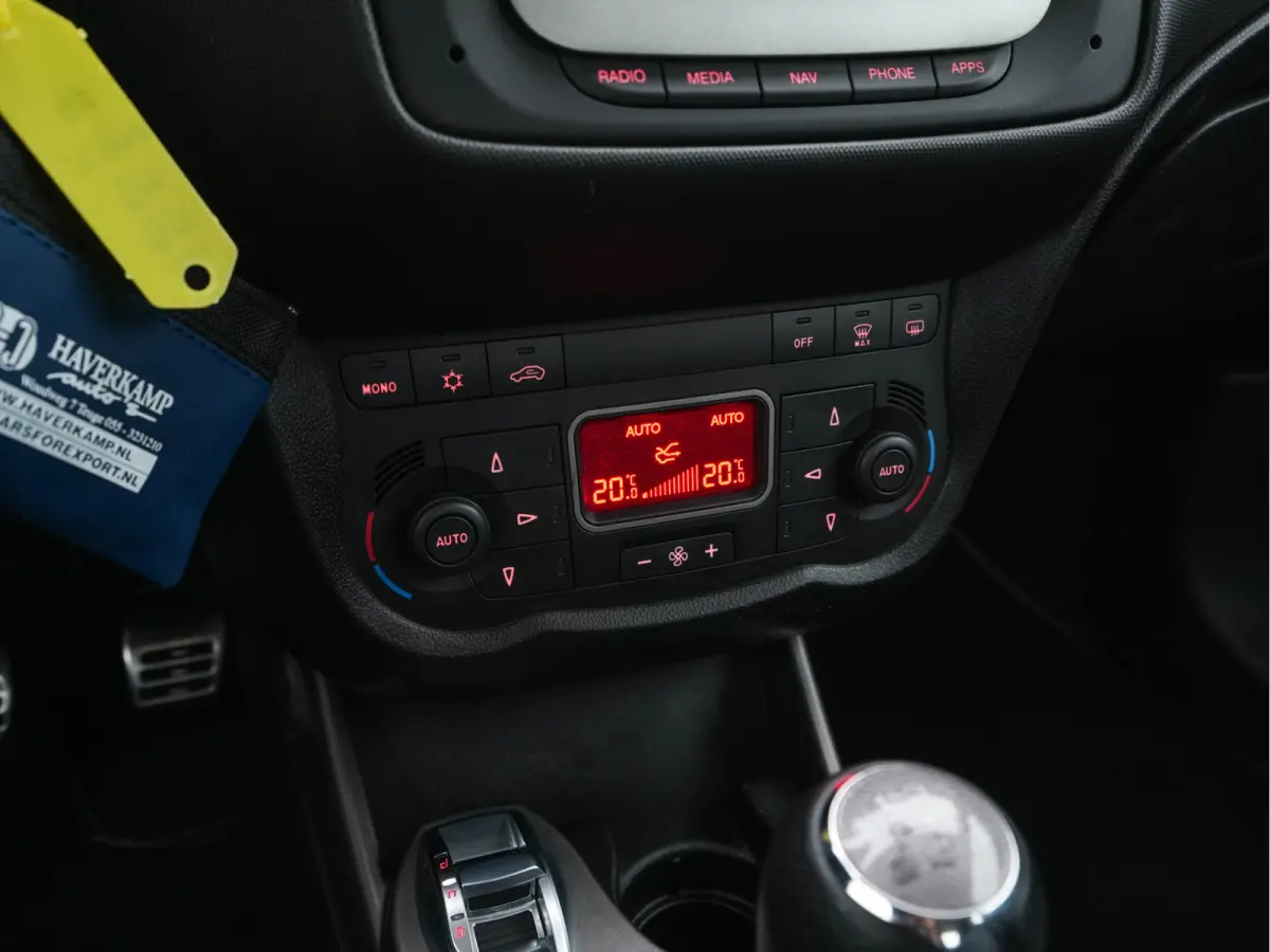 1.3 JTDm ECO Super *NAVI-FULLMAP | COMFORT-SEATS | AIRCO | PDC | CRUISE | 17''ALU*