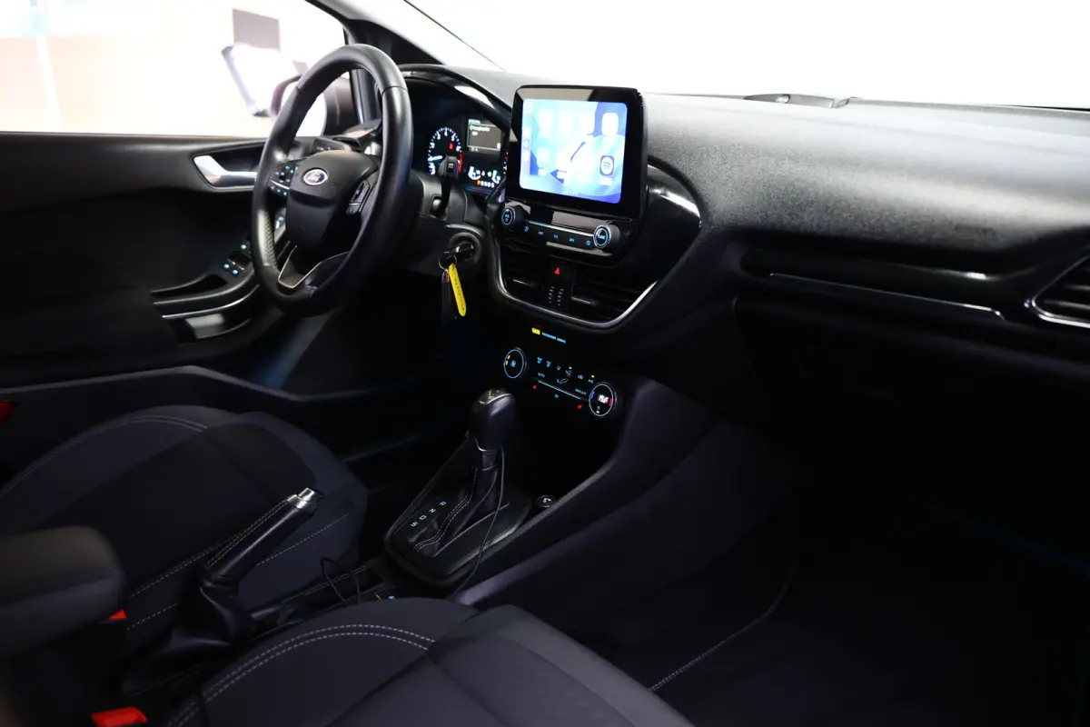 1.0 EcoBoost Titanium B&O NAVI CLIMA CARPLAY PDC StoelVW PDC PARKass. '18