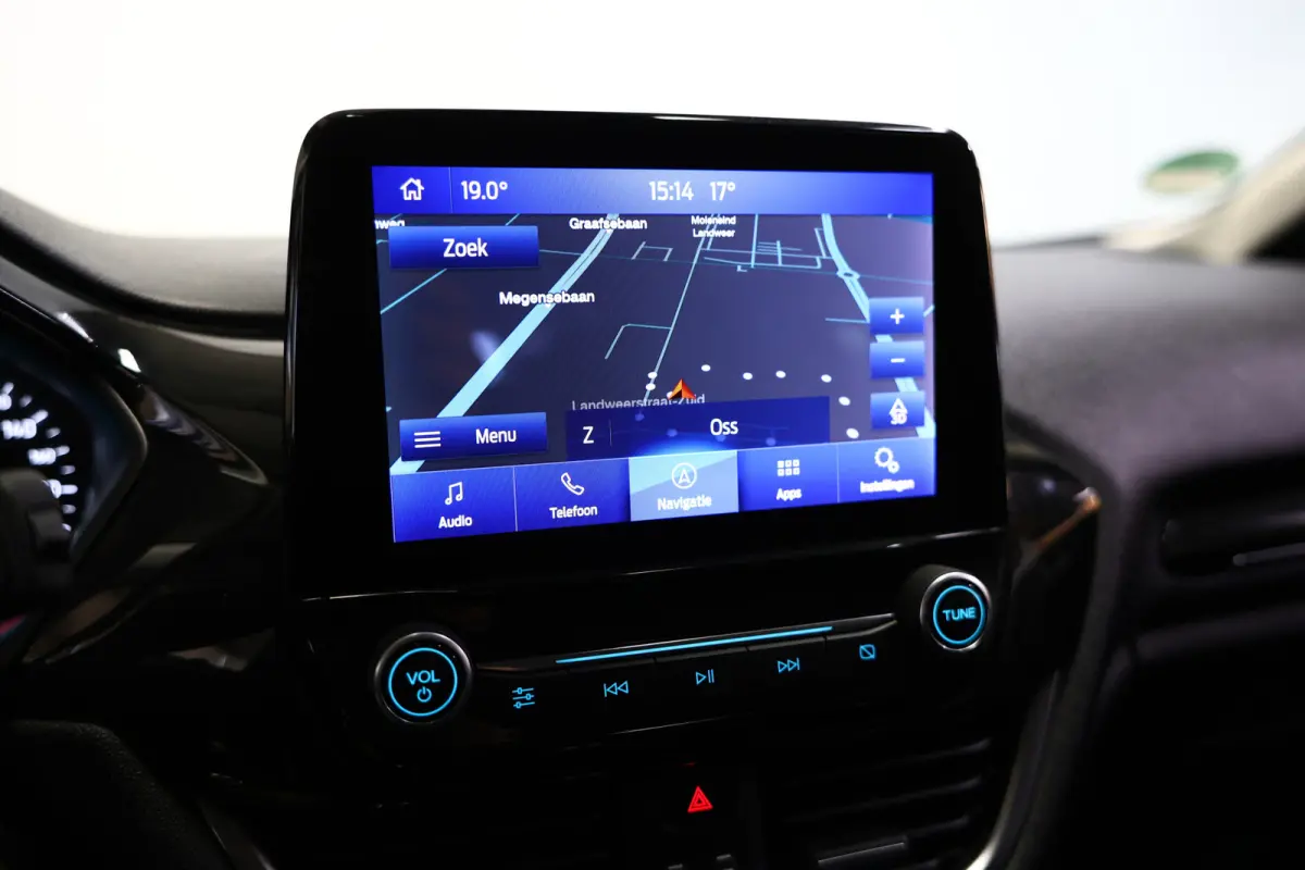 1.0 EcoBoost Titanium B&O NAVI CLIMA CARPLAY PDC StoelVW PDC PARKass. '18