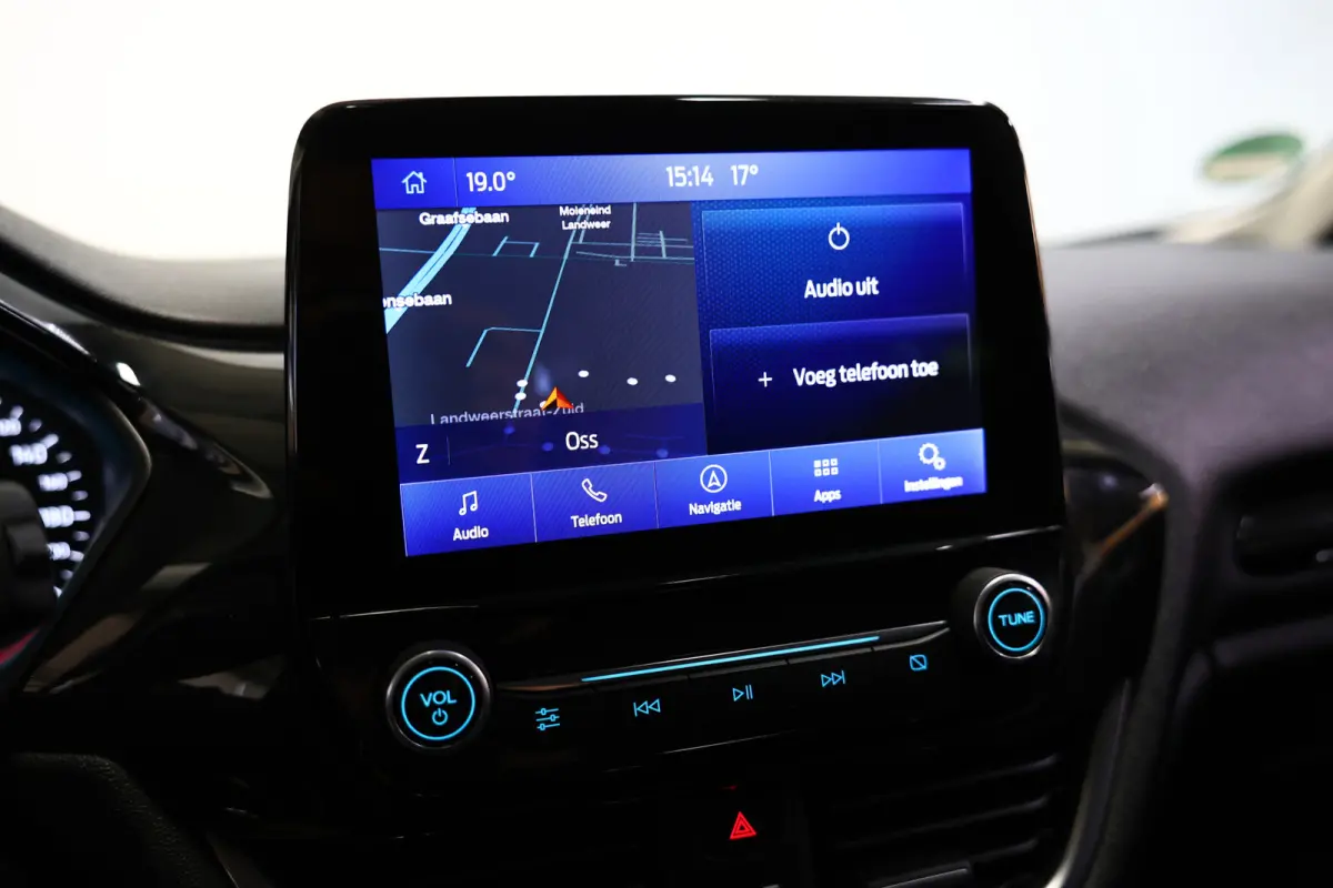 1.0 EcoBoost Titanium B&O NAVI CLIMA CARPLAY PDC StoelVW PDC PARKass. '18
