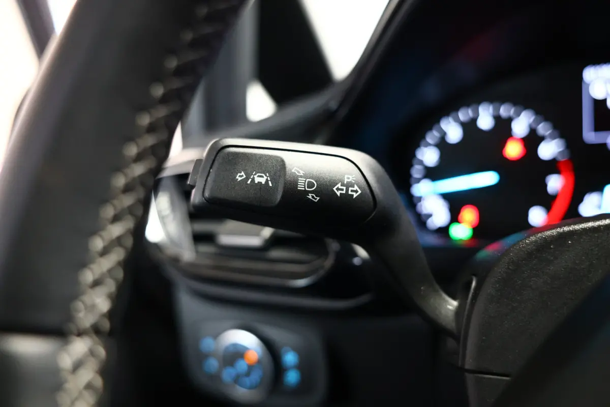 1.0 EcoBoost Titanium B&O NAVI CLIMA CARPLAY PDC StoelVW PDC PARKass. '18