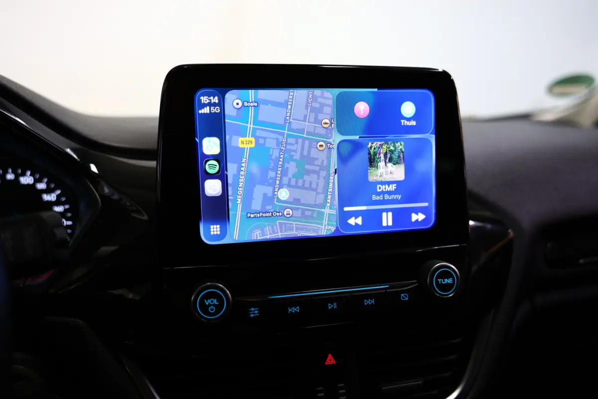 1.0 EcoBoost Titanium B&O NAVI CLIMA CARPLAY PDC StoelVW PDC PARKass. '18