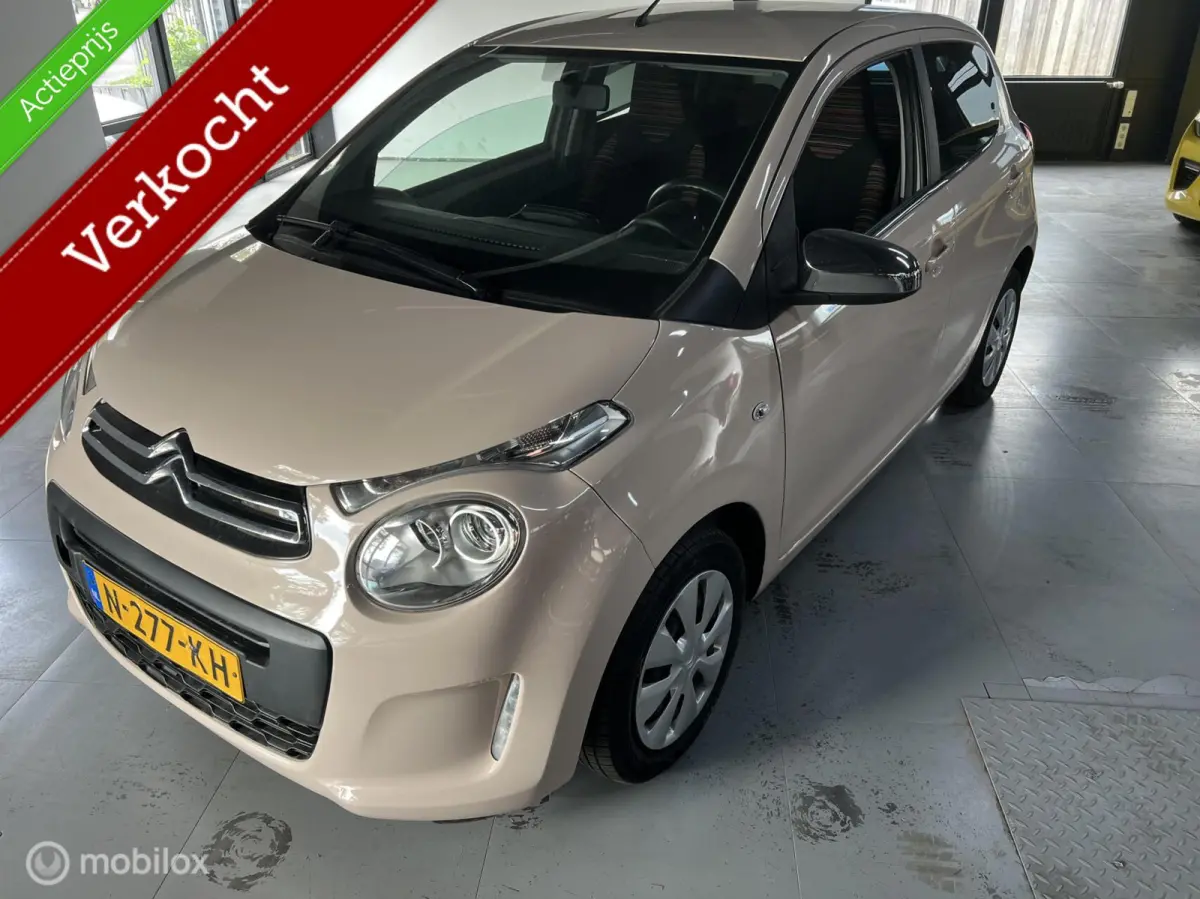 1.0 VTi Feel Airco weinig KM met NAP