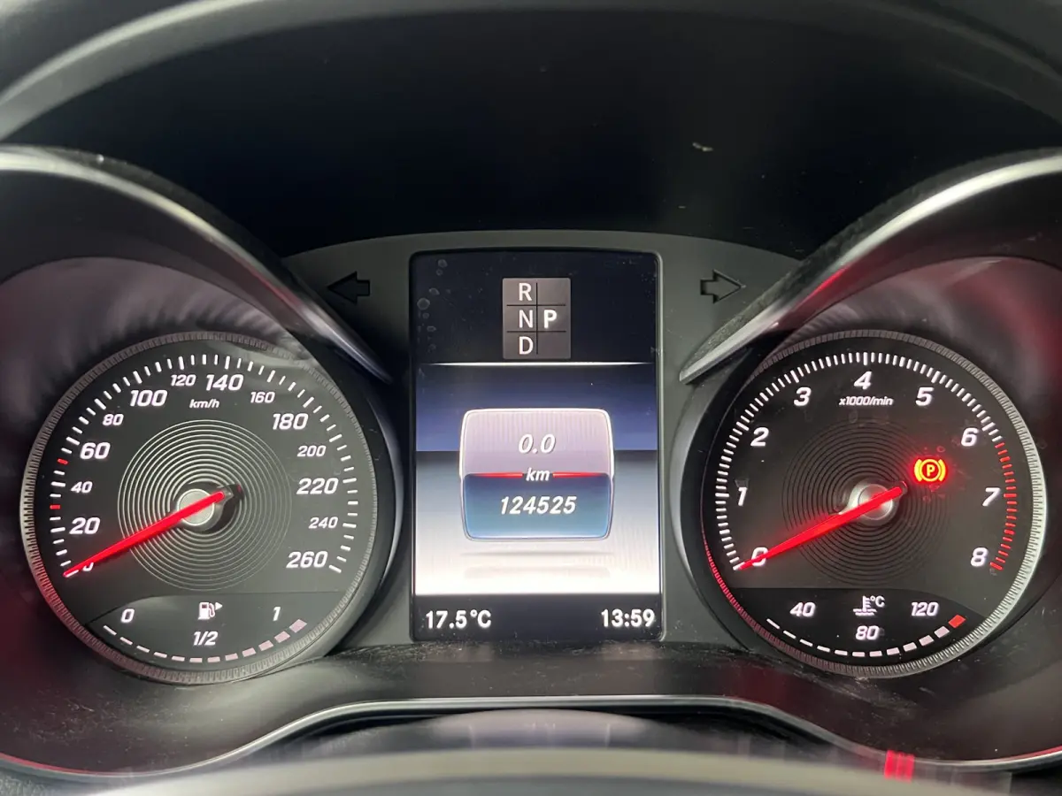 180 Premium Plus AMG | AUTOMAAT | LEDER | CAMERA | NAVI | CRUISE CONTROL | CLIMATE CONTROL | PDC V+A | LMV 18'' | LED | BLUETOOTH