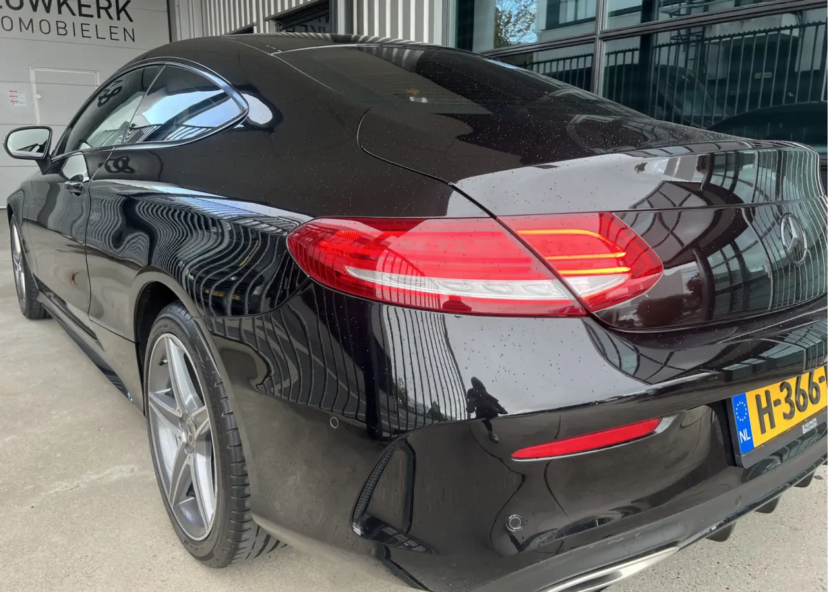 180 Premium Plus AMG | AUTOMAAT | LEDER | CAMERA | NAVI | CRUISE CONTROL | CLIMATE CONTROL | PDC V+A | LMV 18'' | LED | BLUETOOTH