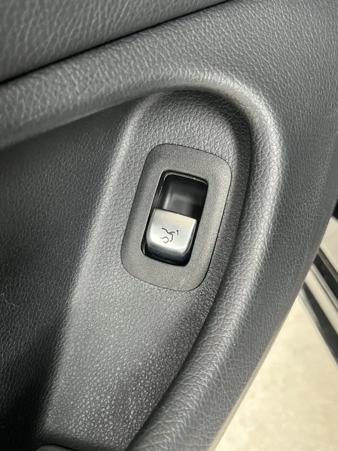 180 Premium Plus AMG | AUTOMAAT | LEDER | CAMERA | NAVI | CRUISE CONTROL | CLIMATE CONTROL | PDC V+A | LMV 18'' | LED | BLUETOOTH