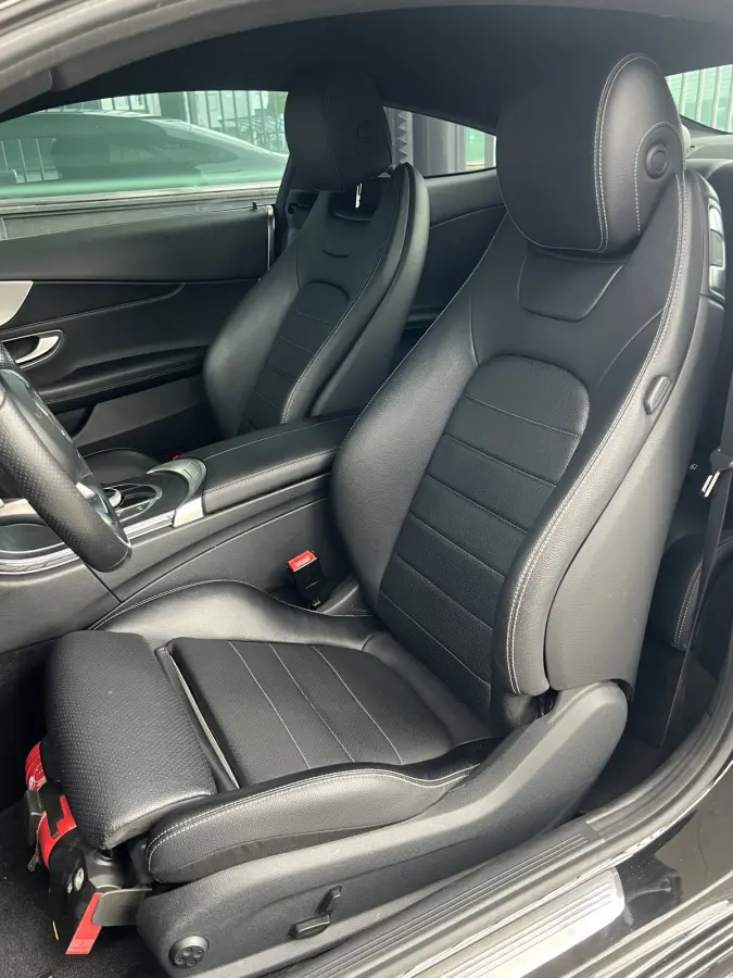 180 Premium Plus AMG | AUTOMAAT | LEDER | CAMERA | NAVI | CRUISE CONTROL | CLIMATE CONTROL | PDC V+A | LMV 18'' | LED | BLUETOOTH