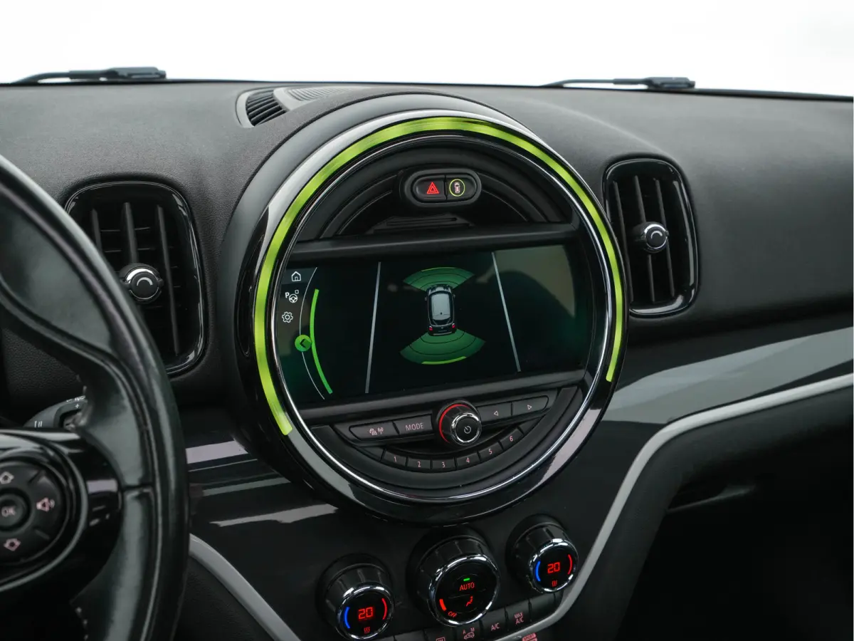 Mini 2.0 Cooper ALL4 Chili Plug-In (INCL-BTW) Aut. *PANO | LEATHER-FABRIC | FULL-LED | SPORT-SEATS | KEYLESS | NAVI-FULLMAP | ECC | AMBIENT-LIGHT | PDC | CRUISE | 18''ALU*