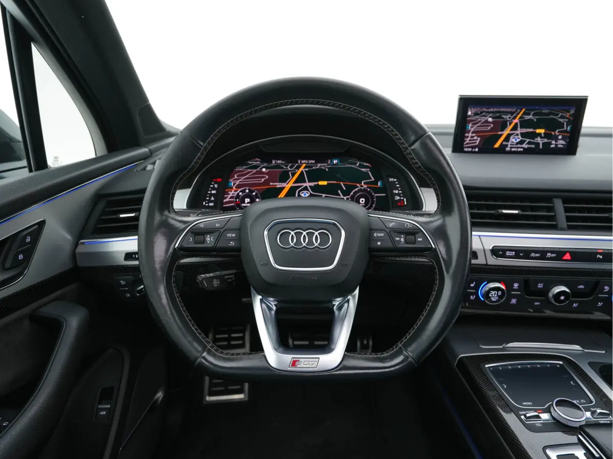 SQ7 4.0 TDI Quattro Pro Line + Aut. *PANO | LEATHER | FULL-LED | DIGI-COCKPIT | BOSE-SOUND | KEYLESS | CAMERA | NAVI-FULLMAP | HEATED/VENTILATED-COMFORTSEATS | SHIFT-PADDLES | CARBON-INLAY |