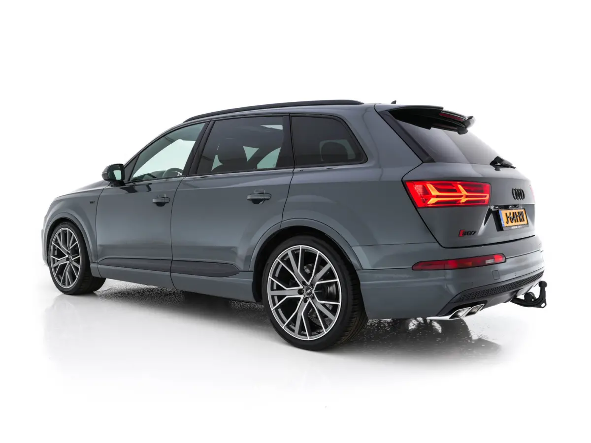 SQ7 4.0 TDI Quattro Pro Line + Aut. *PANO | LEATHER | FULL-LED | DIGI-COCKPIT | BOSE-SOUND | KEYLESS | CAMERA | NAVI-FULLMAP | HEATED/VENTILATED-COMFORTSEATS | SHIFT-PADDLES | CARBON-INLAY |