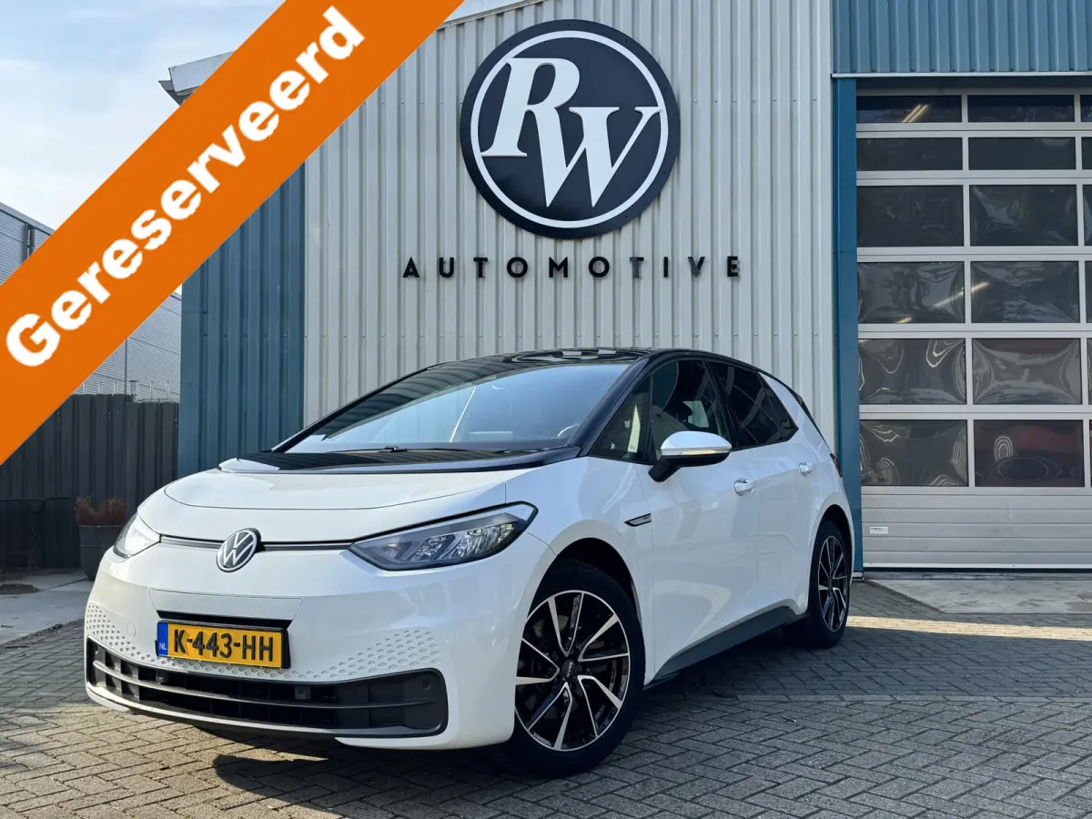 ID.3 Life 58 kWh BTW Auto / AppleCarplay / Stoel en stuurverw / NL Auto Z.G.O.H. € 12.355 Ex BTW
