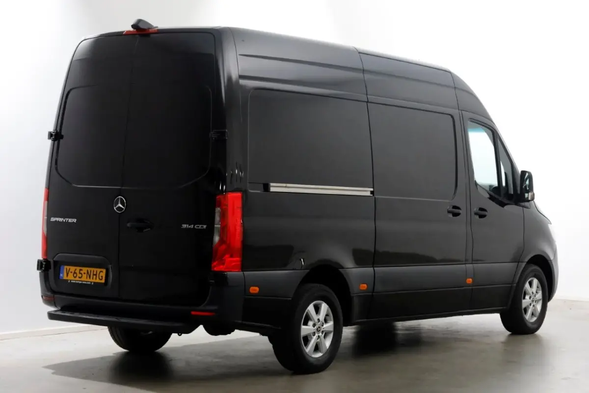 314 CDI 143pk RWD L2H2 Airco/Navi/Camera 11-2019