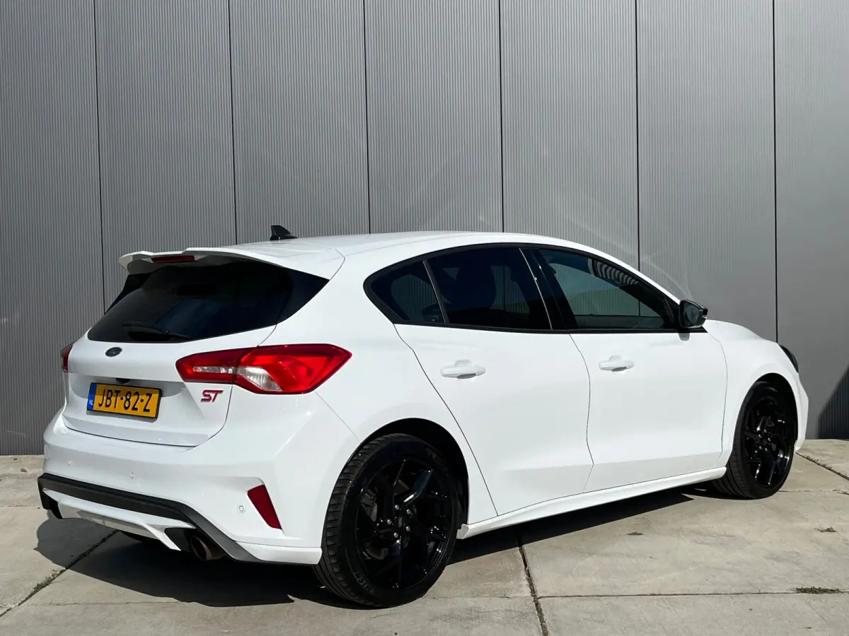 2.3 EcoBoost ST-3 / Carplay / Winterpakket / Recaro