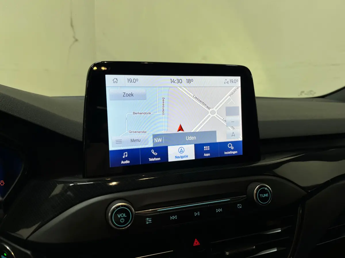 2.3 EcoBoost ST-3 280PK | Apple Carplay | Climate Control | Recaro | Stoel- Stuurverwarming | Verwarmbare Voorruit |