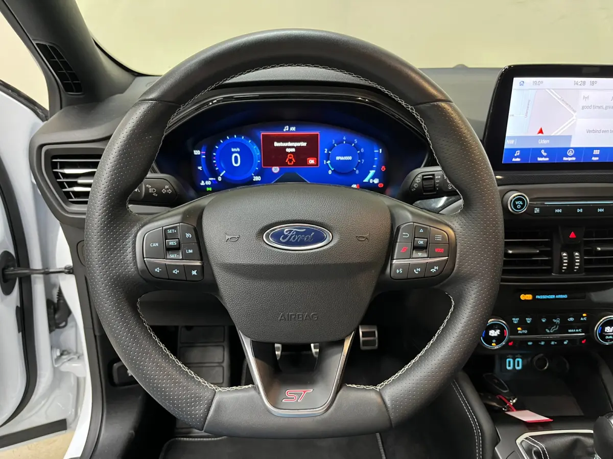 2.3 EcoBoost ST-3 280PK | Apple Carplay | Climate Control | Recaro | Stoel- Stuurverwarming | Verwarmbare Voorruit |