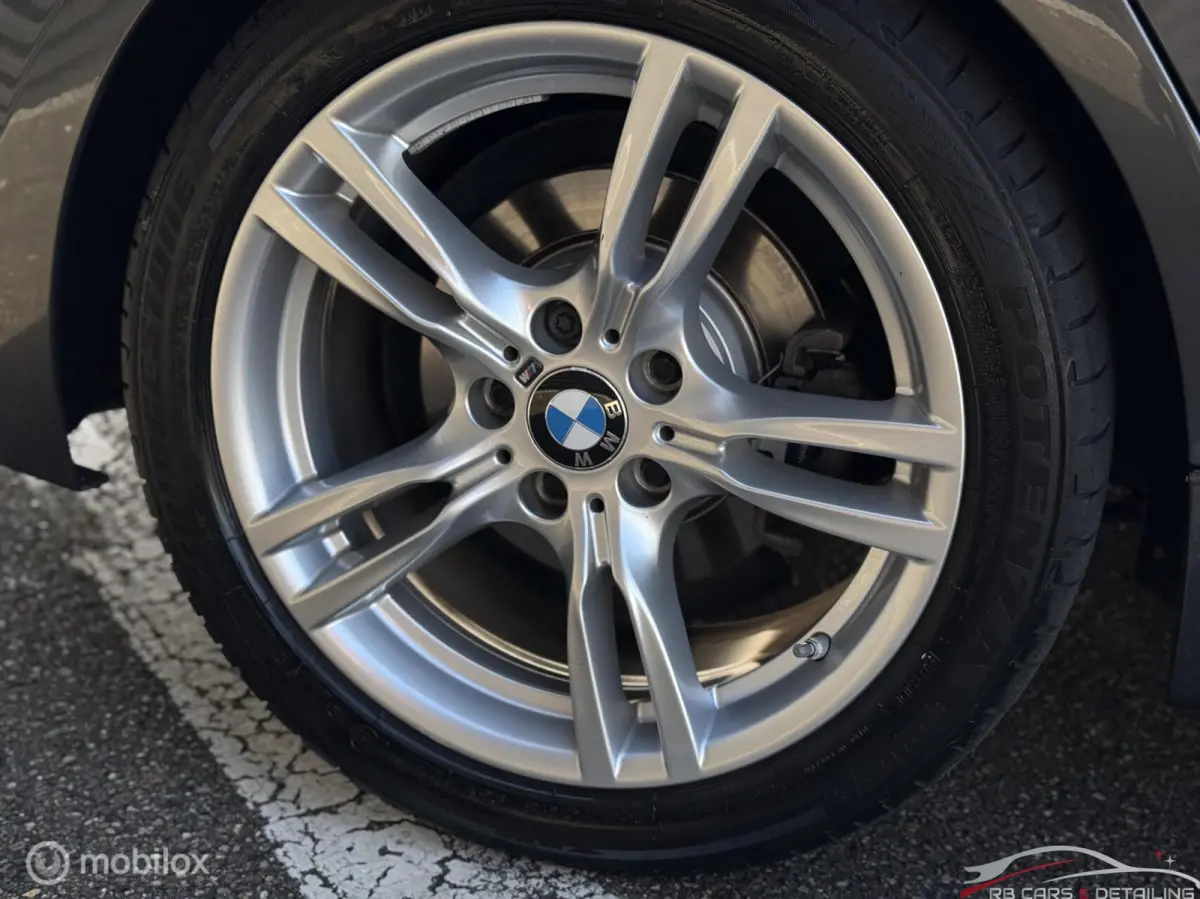 318i M-Sport Edition, Leder, Digi dashbo