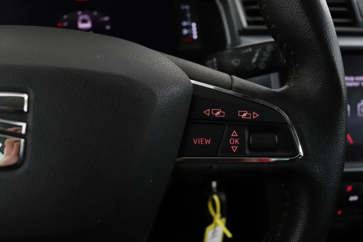 1.0 TSI Style | CarPlay | Climate Control | Parkeersensoren | Org NL.