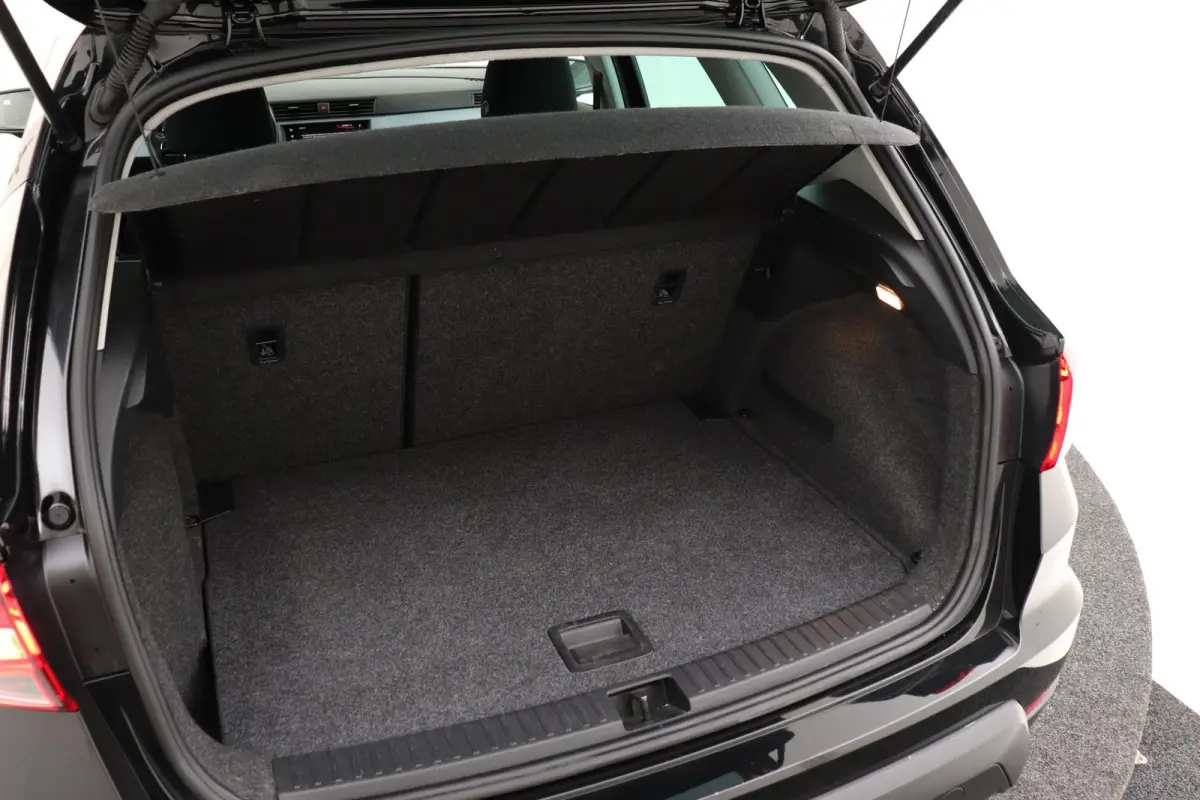 1.0 TSI Style | CarPlay | Climate Control | Parkeersensoren | Org NL.