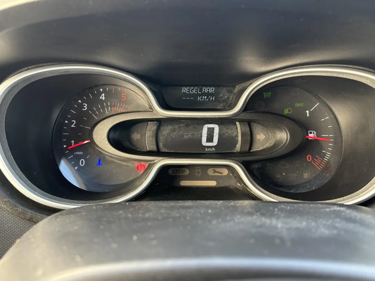 2.0 dCi 120 T27 L1H1Comfort*3PERS.*HAAK*CRUISE*A/C
