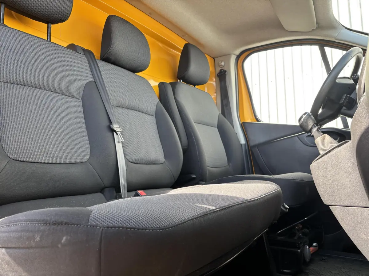 2.0 dCi 120 T27 L1H1Comfort*3PERS.*HAAK*CRUISE*A/C