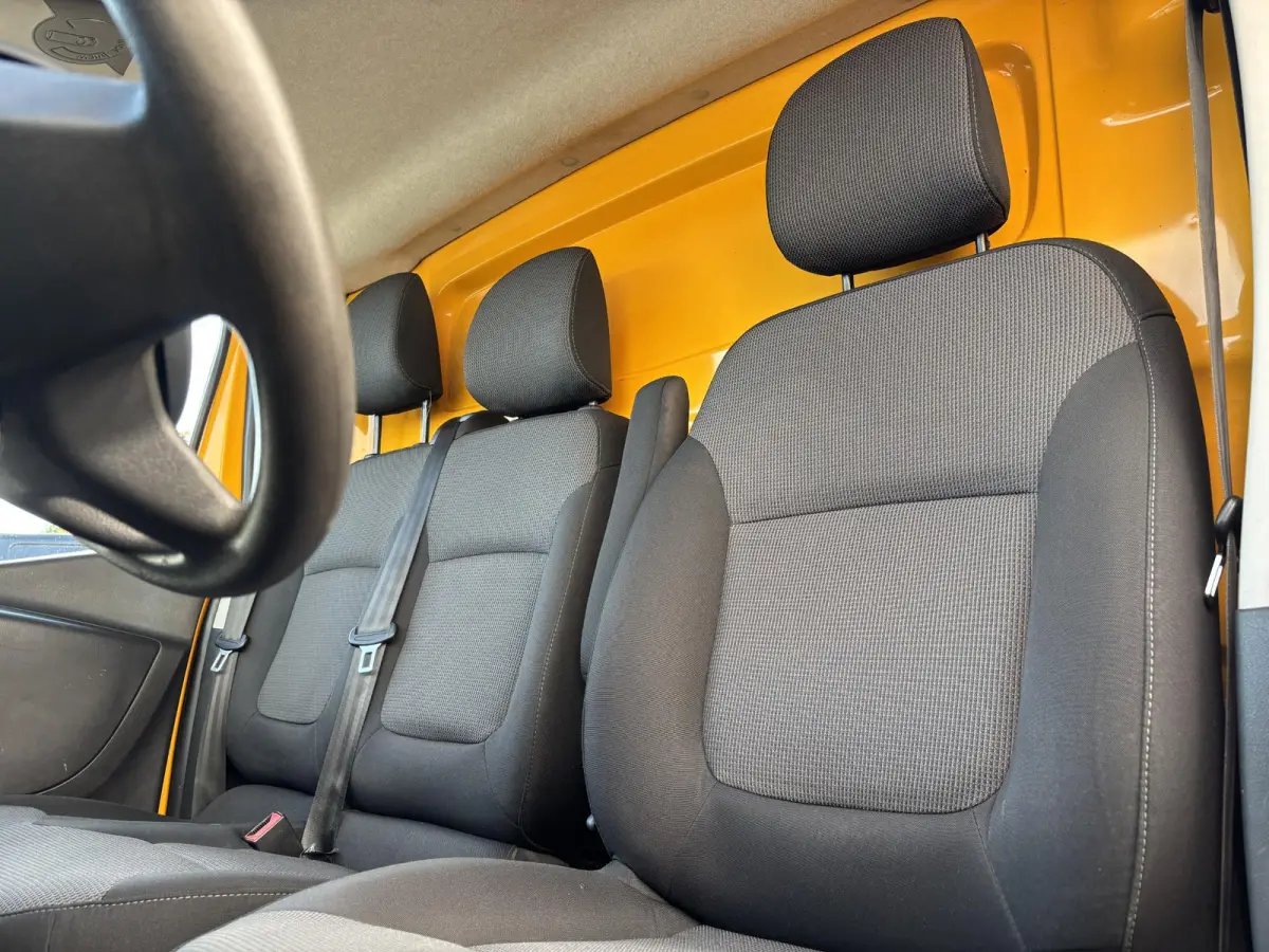 2.0 dCi 120 T27 L1H1Comfort*3PERS.*HAAK*CRUISE*A/C