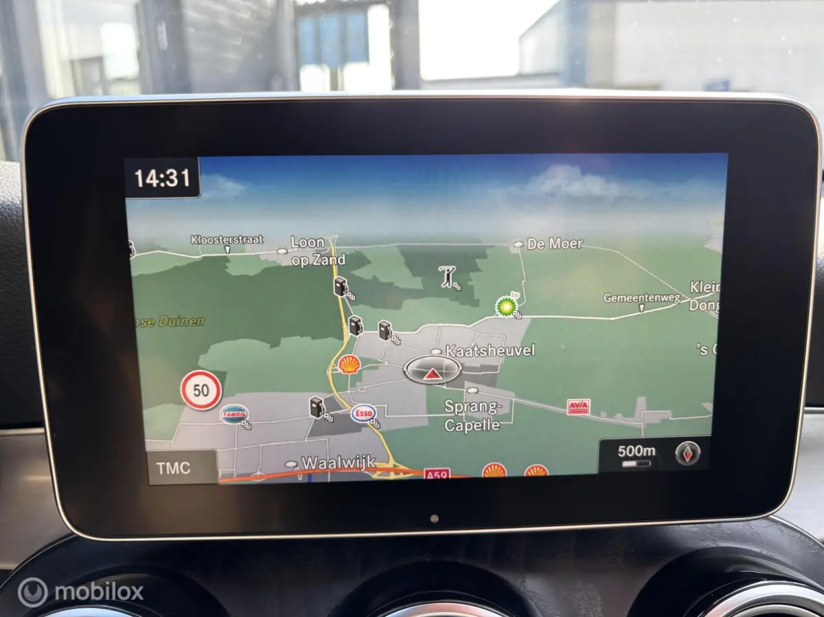 250 4MATIC Premium AMG Navi ECC Pano ILS 19"LM Camera Privacy glas