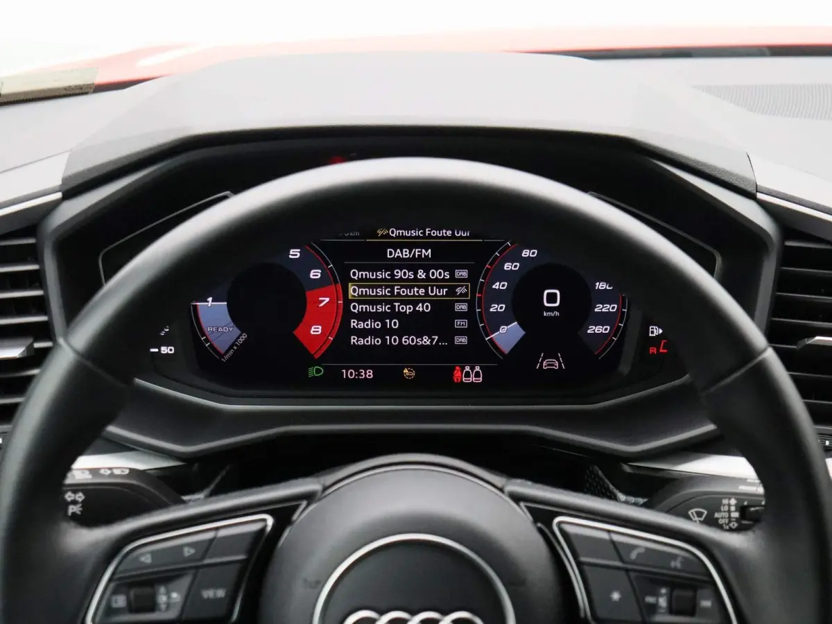 25 TFSI Advanced Edition 95 PK | Demo | S-line | Virtual cockpit | LED | Climate control | Cruise control | Privacy glas | Lichtmetalen velgen |