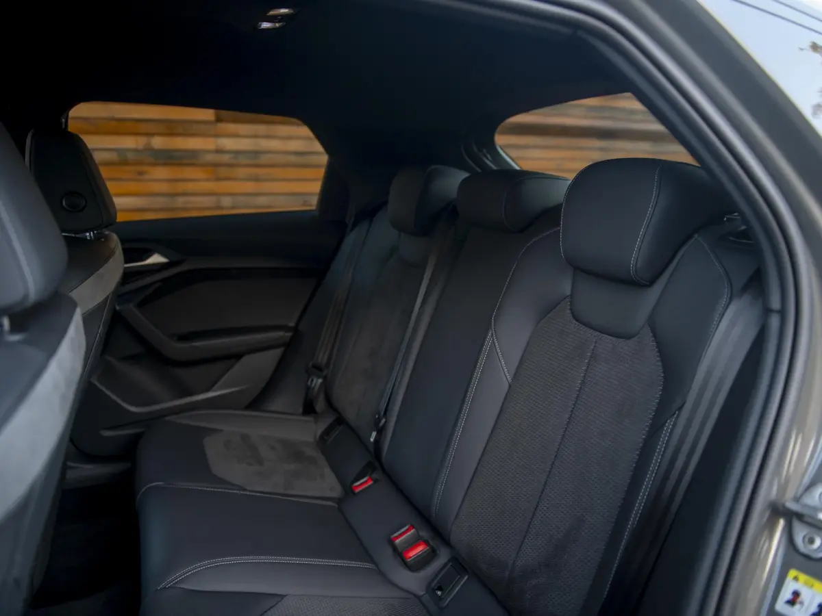 35TFSi S-Line Edition S-Tronic | ACC | Sonos | Camera | Alcantara | Navi | Black Optiek | Keyless | etc...