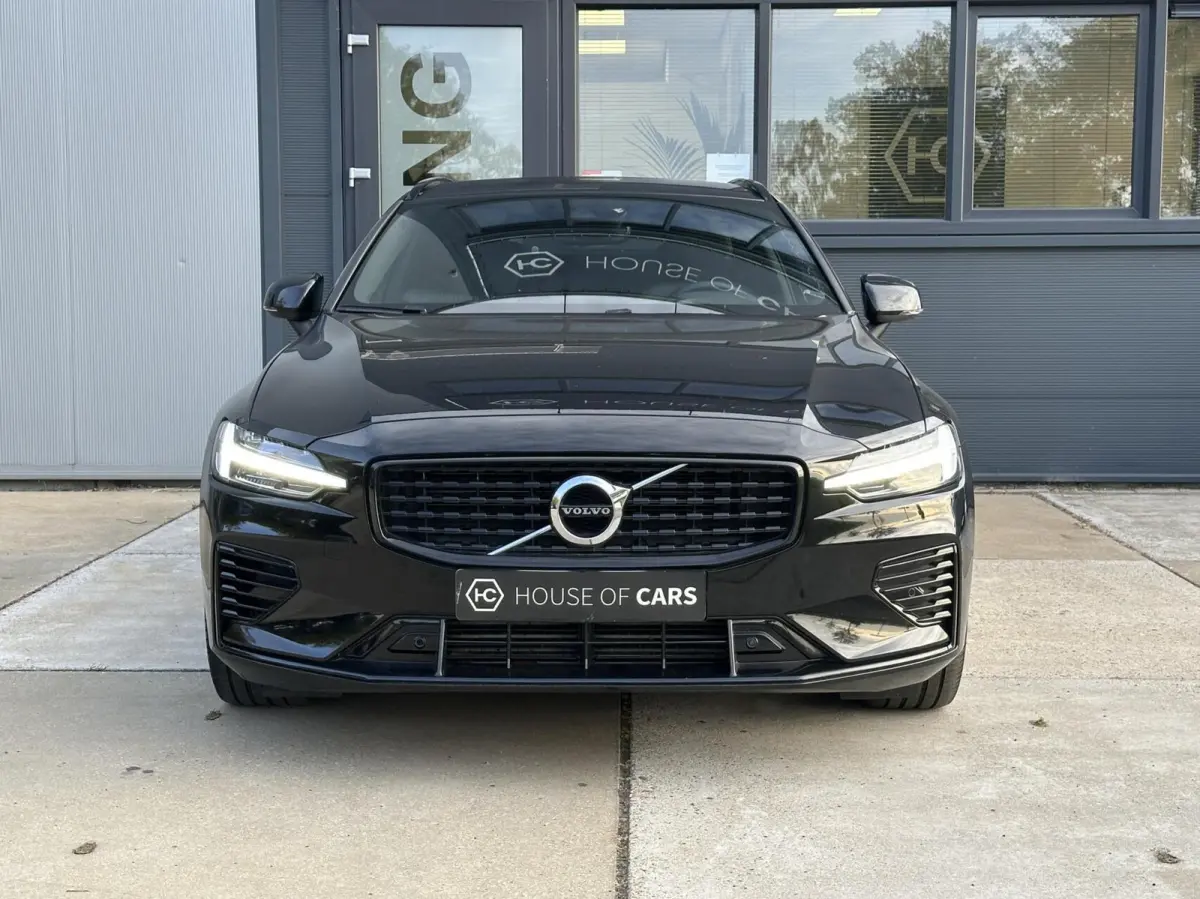 2.0 T8 AWD R-Design 455PK Long Range Trekhaak HK