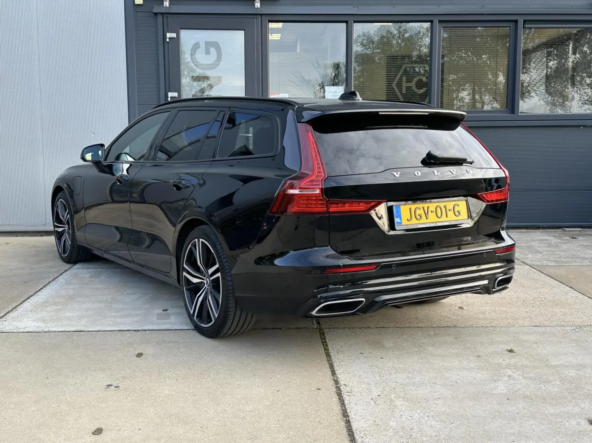2.0 T8 AWD R-Design 455PK Long Range Trekhaak HK