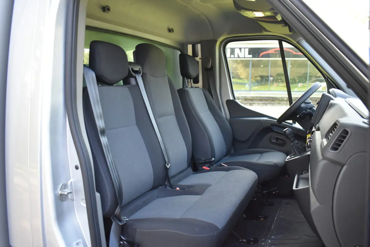 2.3TDI EURO 6 bakwagen zijdeur Laadklep schuifzijl Camera € 57000, NW