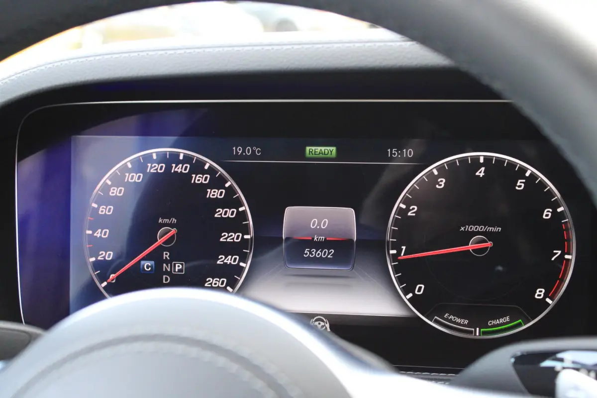 450 AMG Premium Plus Massage | Pano | Memory | Distronic | Stoelklima | Burmester | HeadUp | Keyless | 360 Camera | Lage Kilometerstand | Dealer Onderhouden
