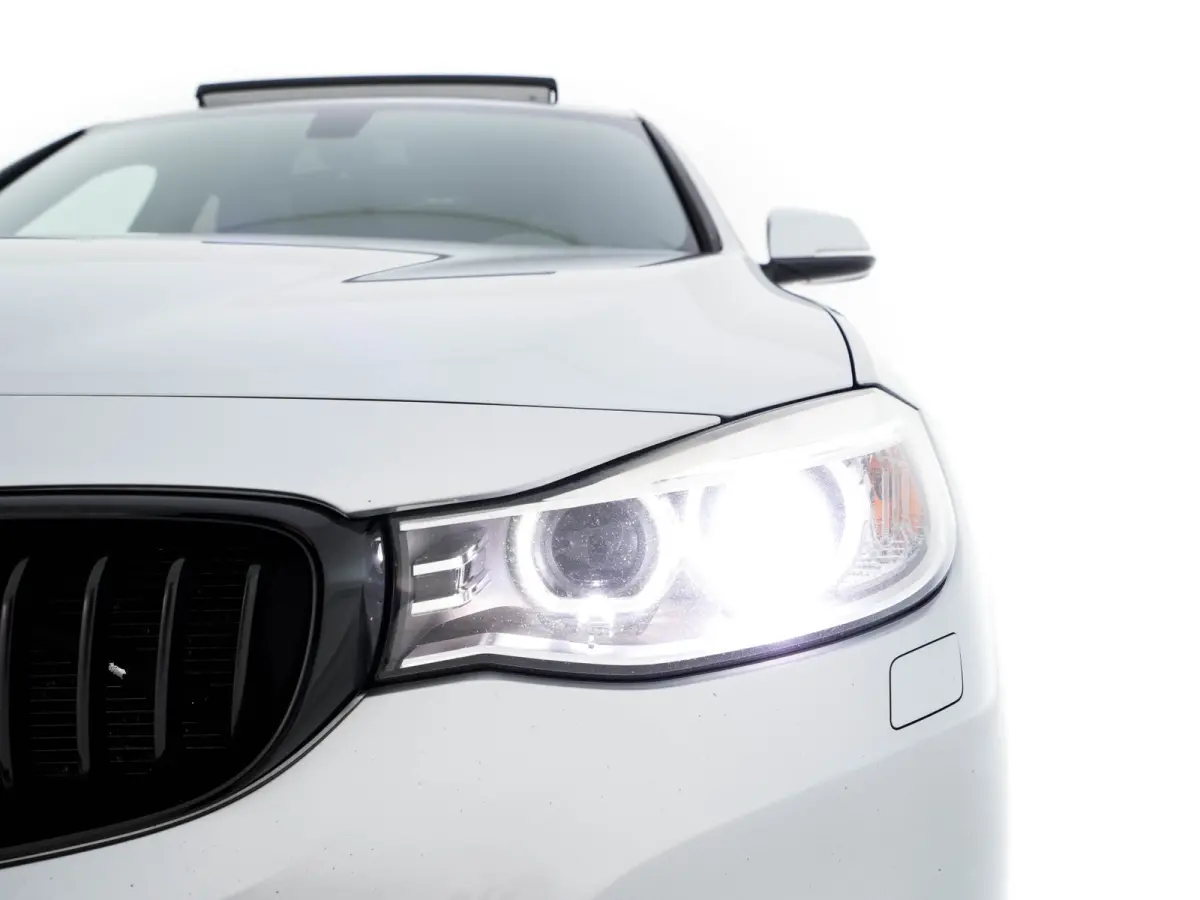 320i M-Sportpack High Executive Aut. *PANO | XENON | LEATHER | HEATED-SPORTSEATS | SHIFT-PADDLES | PRIVACY-GLASS | NAVI-FULLMAP | ECC | PDC | CRUISE | 19''ALU*