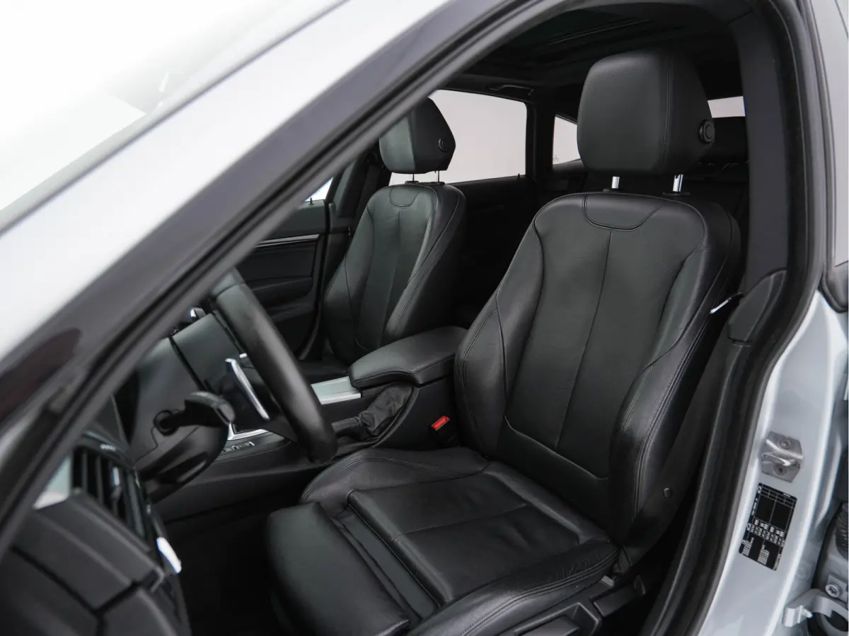 320i M-Sportpack High Executive Aut. *PANO | XENON | LEATHER | HEATED-SPORTSEATS | SHIFT-PADDLES | PRIVACY-GLASS | NAVI-FULLMAP | ECC | PDC | CRUISE | 19''ALU*