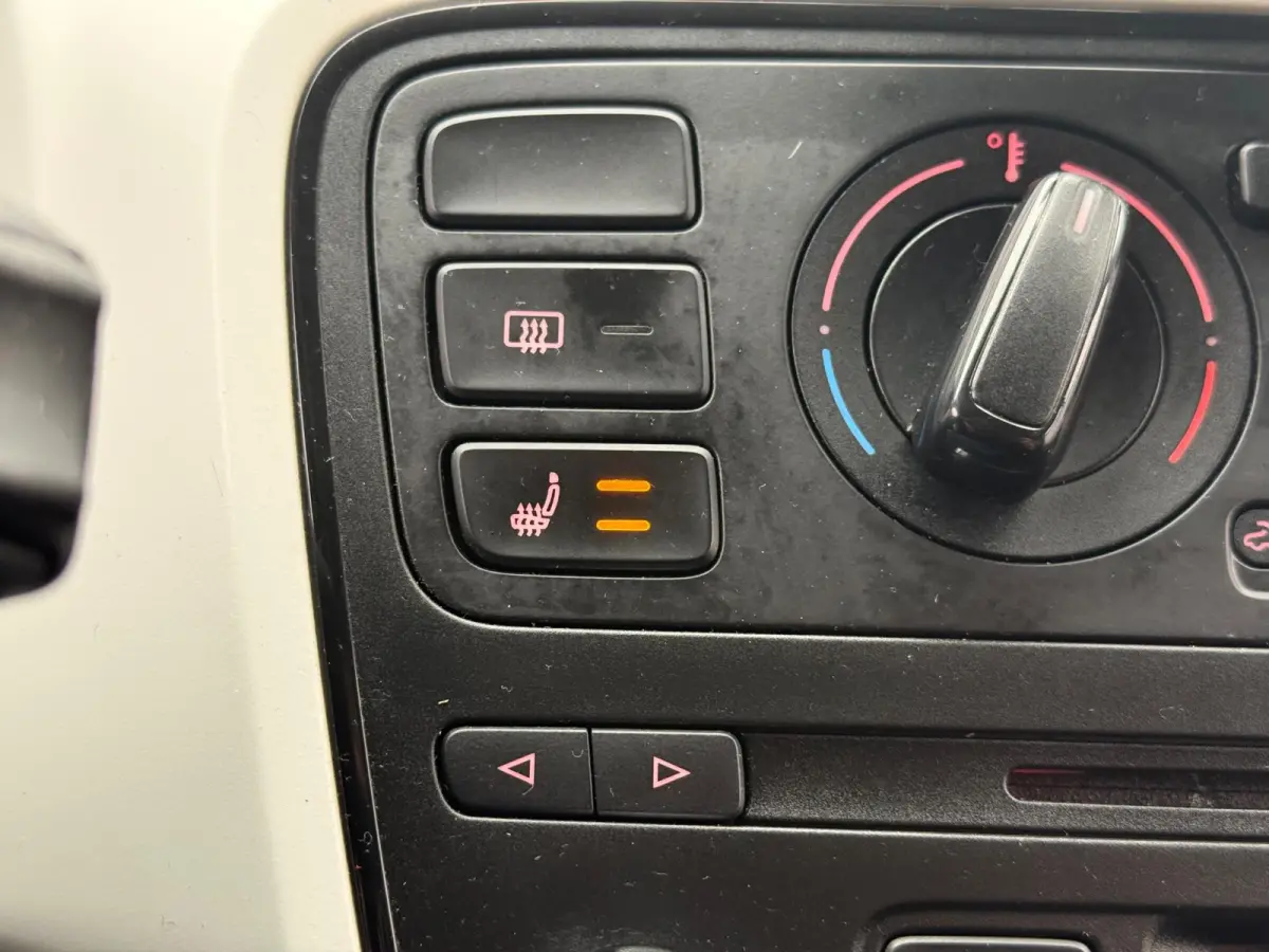 1.0 FR Connect|Stoelverwarming|Sensoren