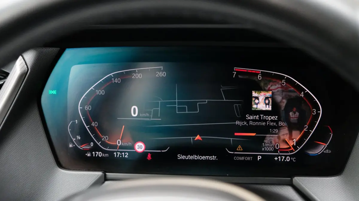 120i M-Sport|Aero Pack|Live Cockpit|Shadow Line