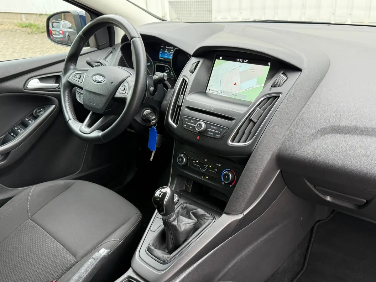 1.0 Lease Edition D-RiemVV,Airco,Navi,Camera,Cruise,PDC,Bleutooth,ISOFIX,N.A.P!Apk tot 11-05-2026!