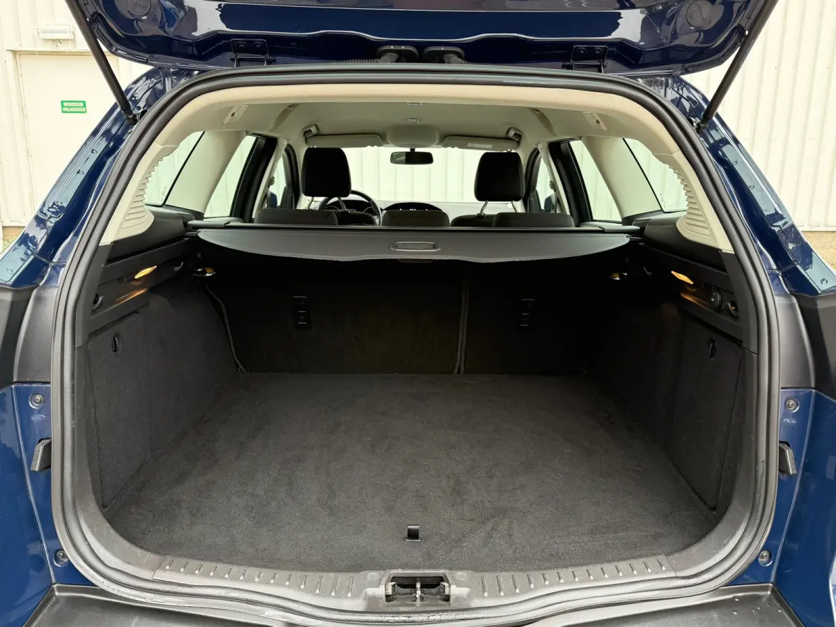 1.0 Lease Edition D-RiemVV,Airco,Navi,Camera,Cruise,PDC,Bleutooth,ISOFIX,N.A.P!Apk tot 11-05-2026!