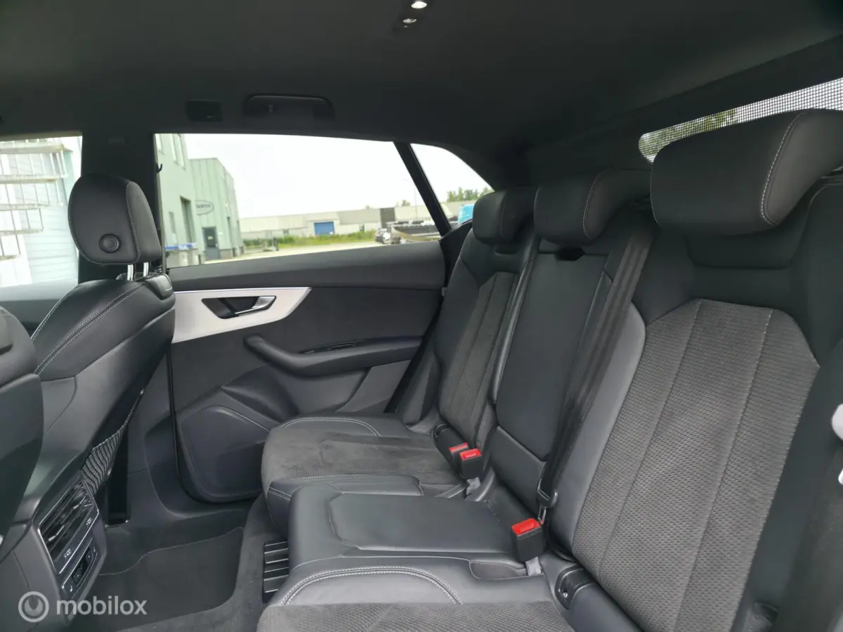 55 TFSI e Quattro S-Line / Nachtzicht / HUD / Sfeer