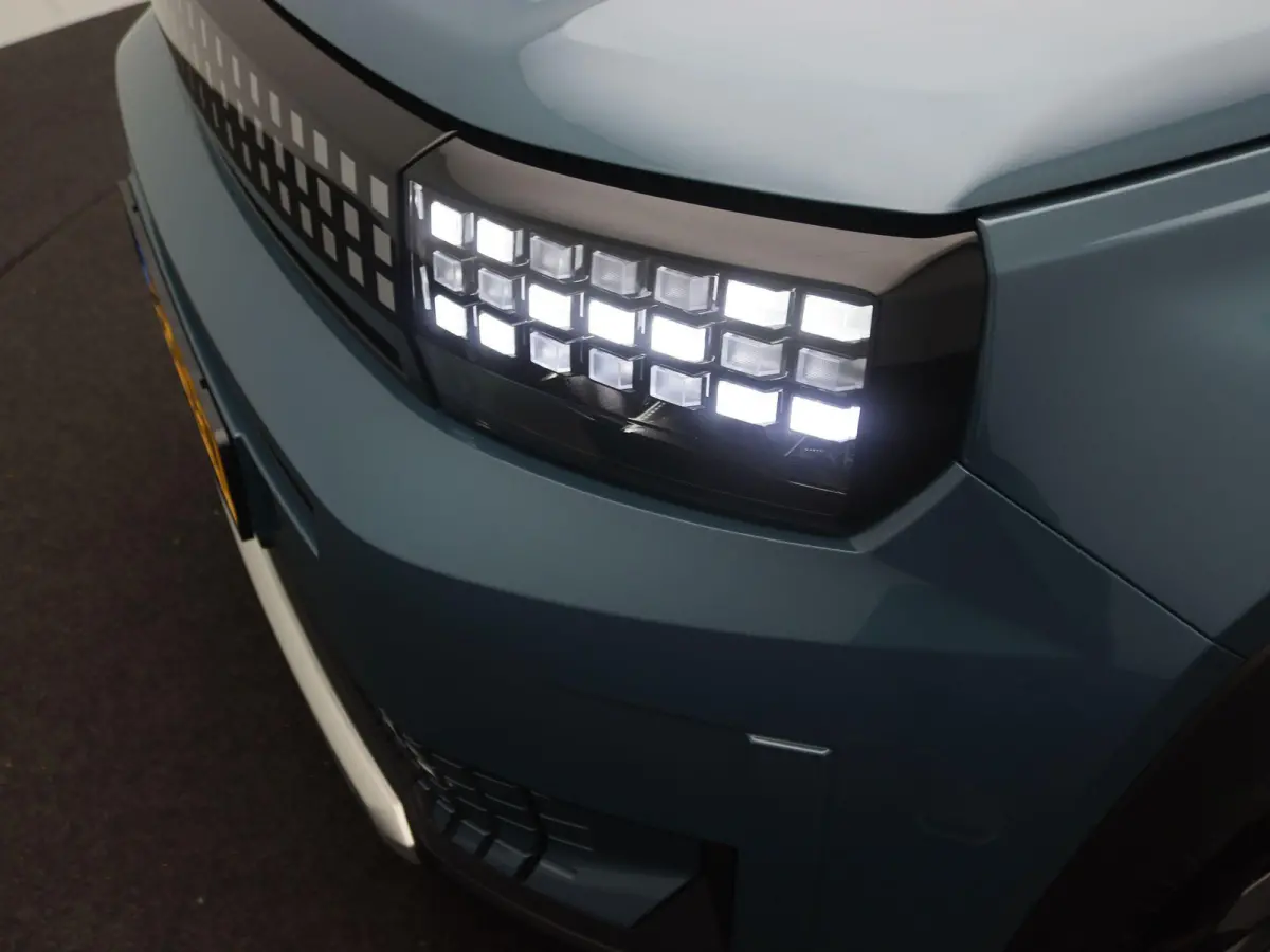 1.2 Hybrid ICON | Automaat | Lichtmetalen Velgen |